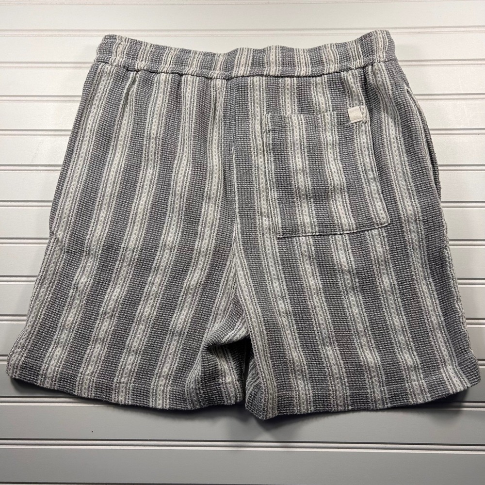 Cactus Man Ricky Singh Textured Drawstring Shorts Mens L Gray Cream Striped - Picture 10 of 11